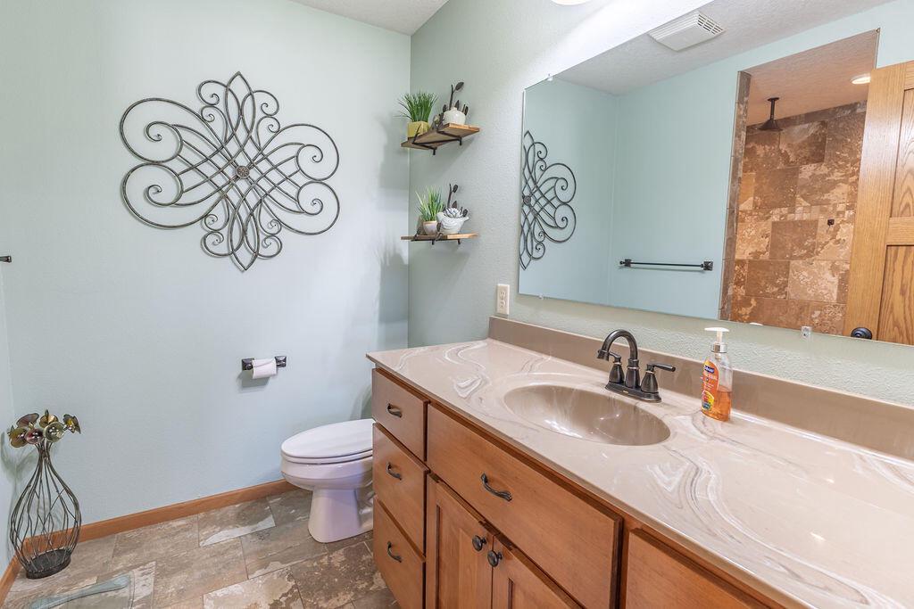 1123 huntington STREET