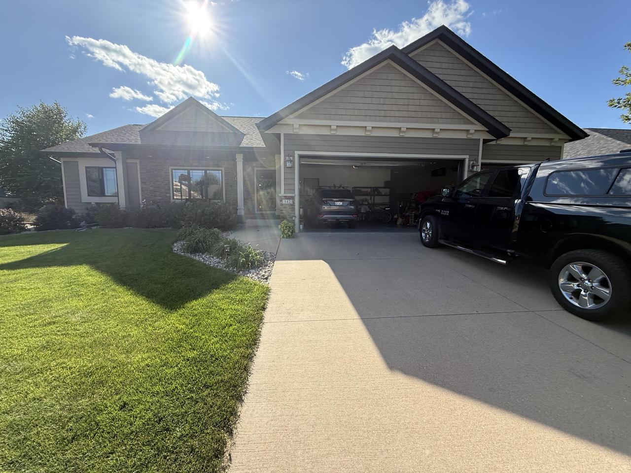 842 Winchester STREET