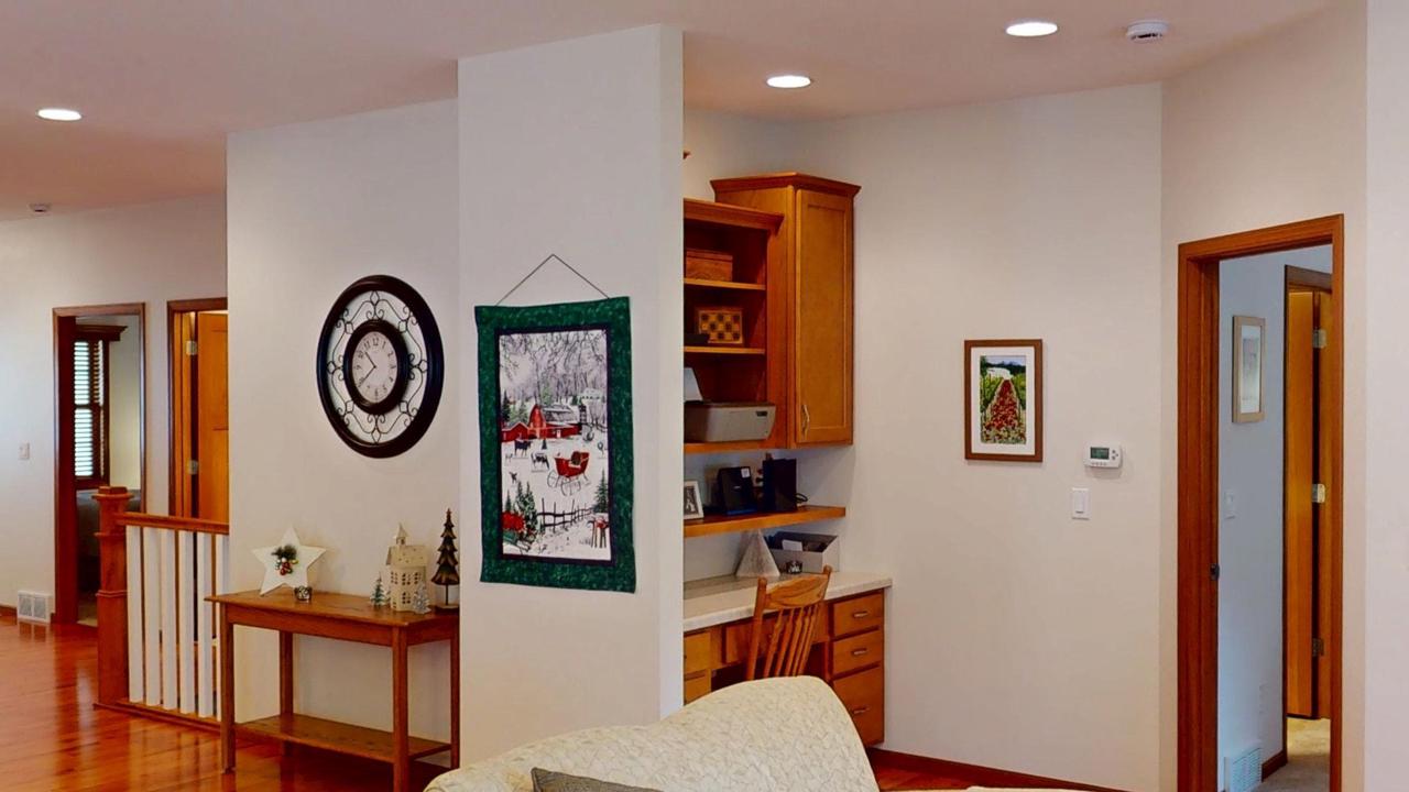 806 Maple Shade DRIVE