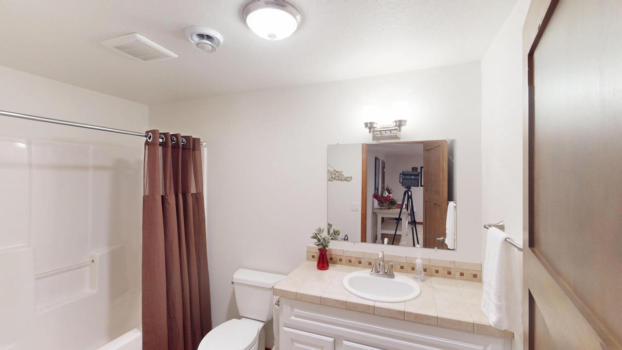 806 Maple Shade DRIVE