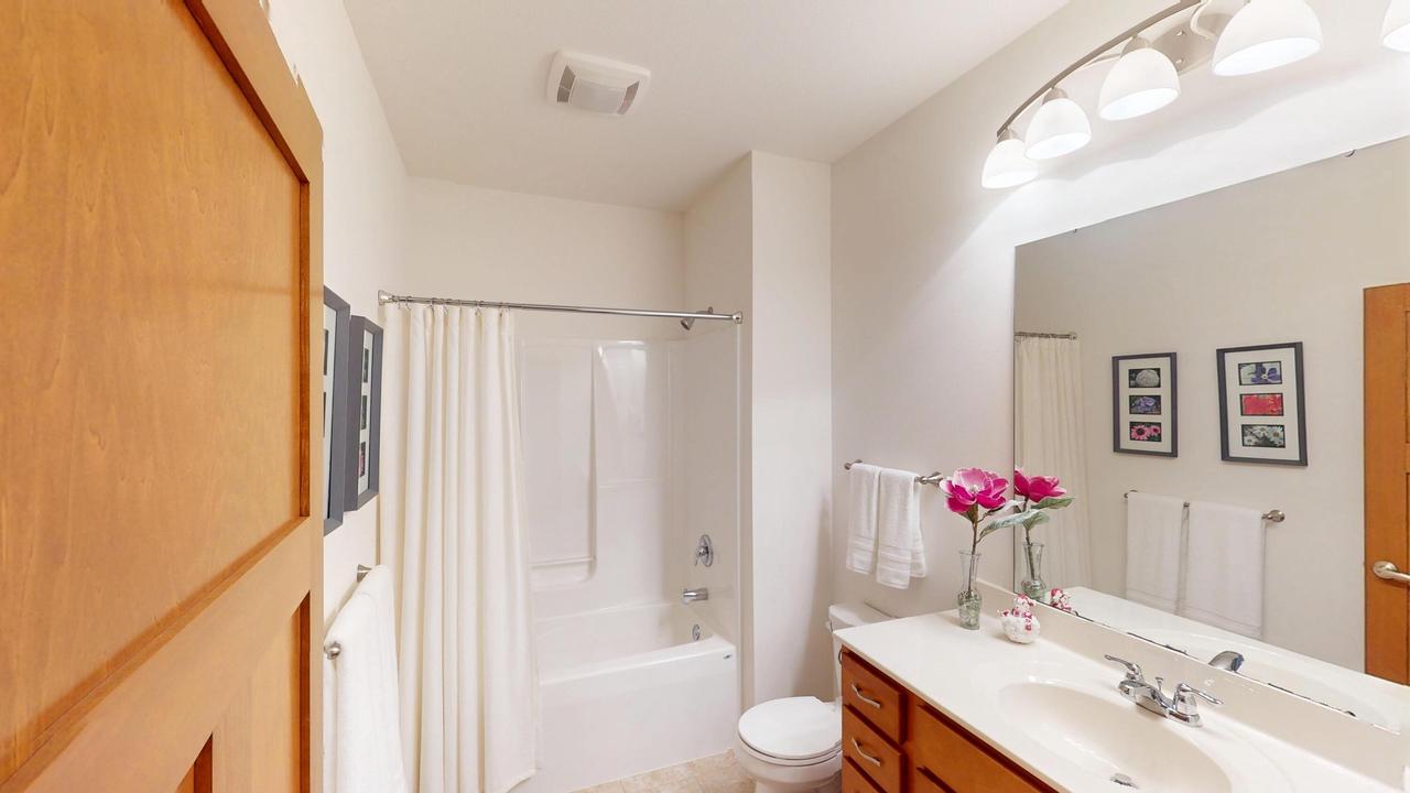 806 Maple Shade DRIVE