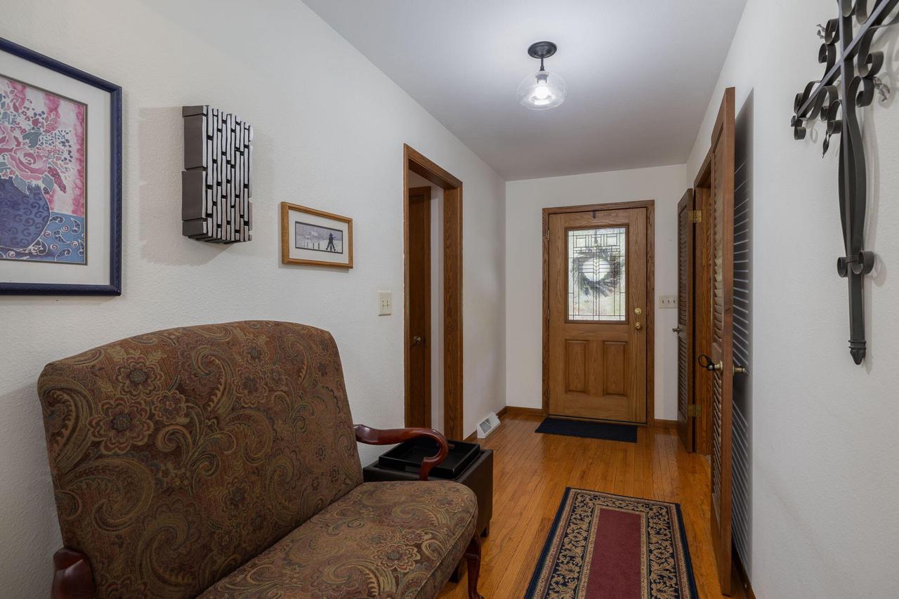 N1394 Red Oaks DRIVE