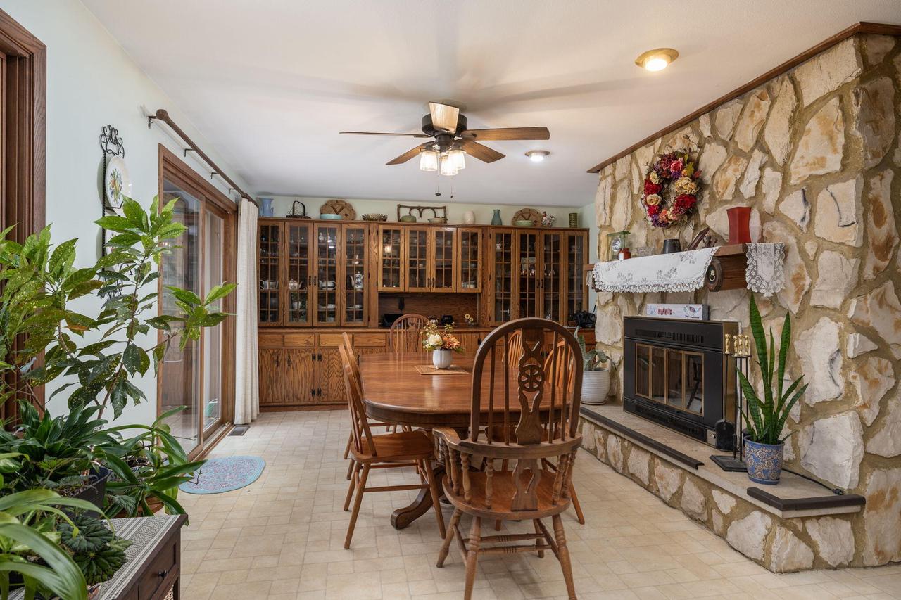 N1394 Red Oaks DRIVE