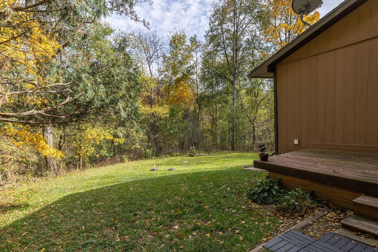 N1394 Red Oaks DRIVE