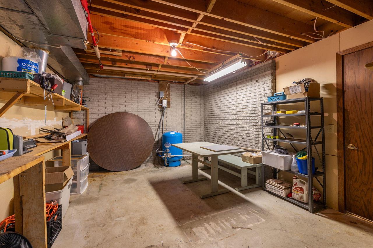 N1394 Red Oaks DRIVE