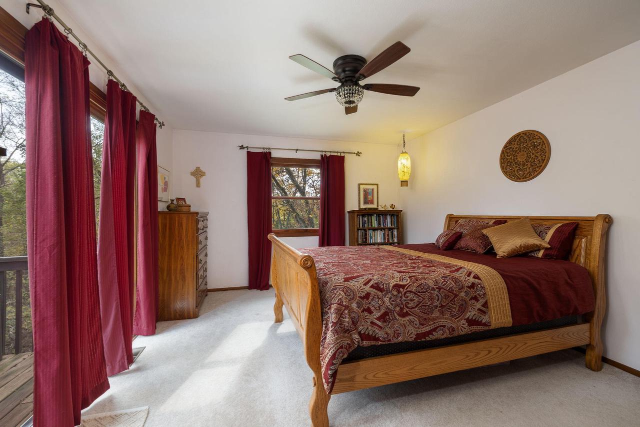 N1394 Red Oaks DRIVE