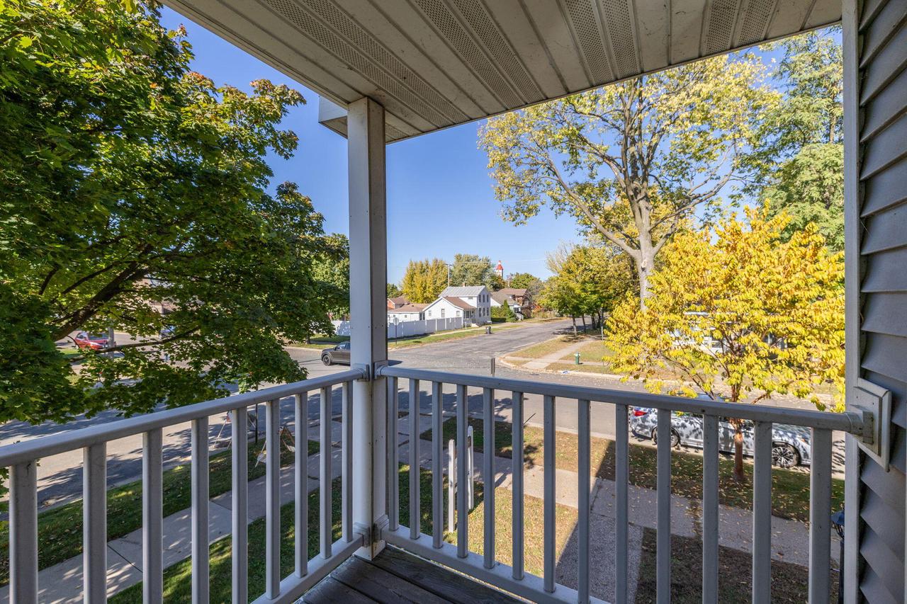 1400 Redfield STREET 2