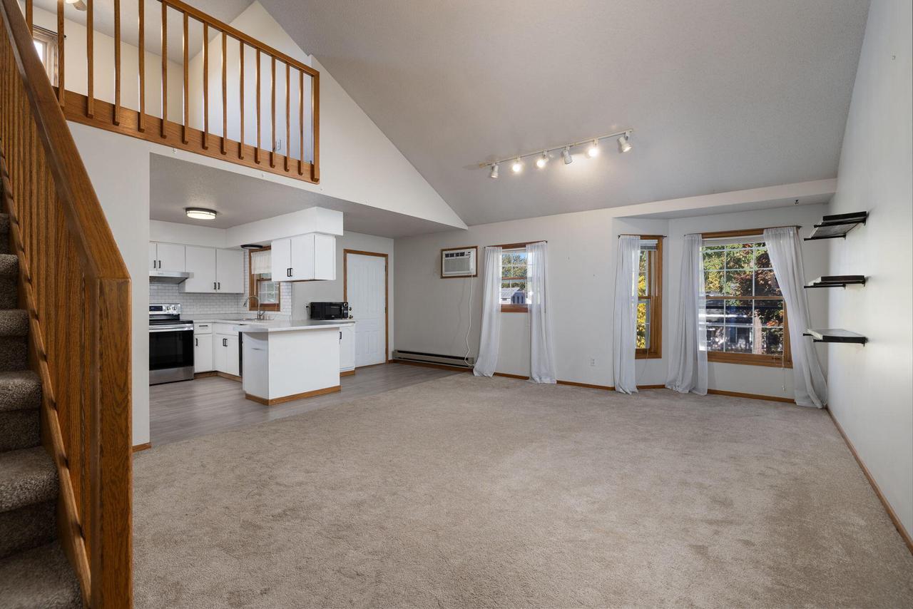 1400 Redfield STREET 2