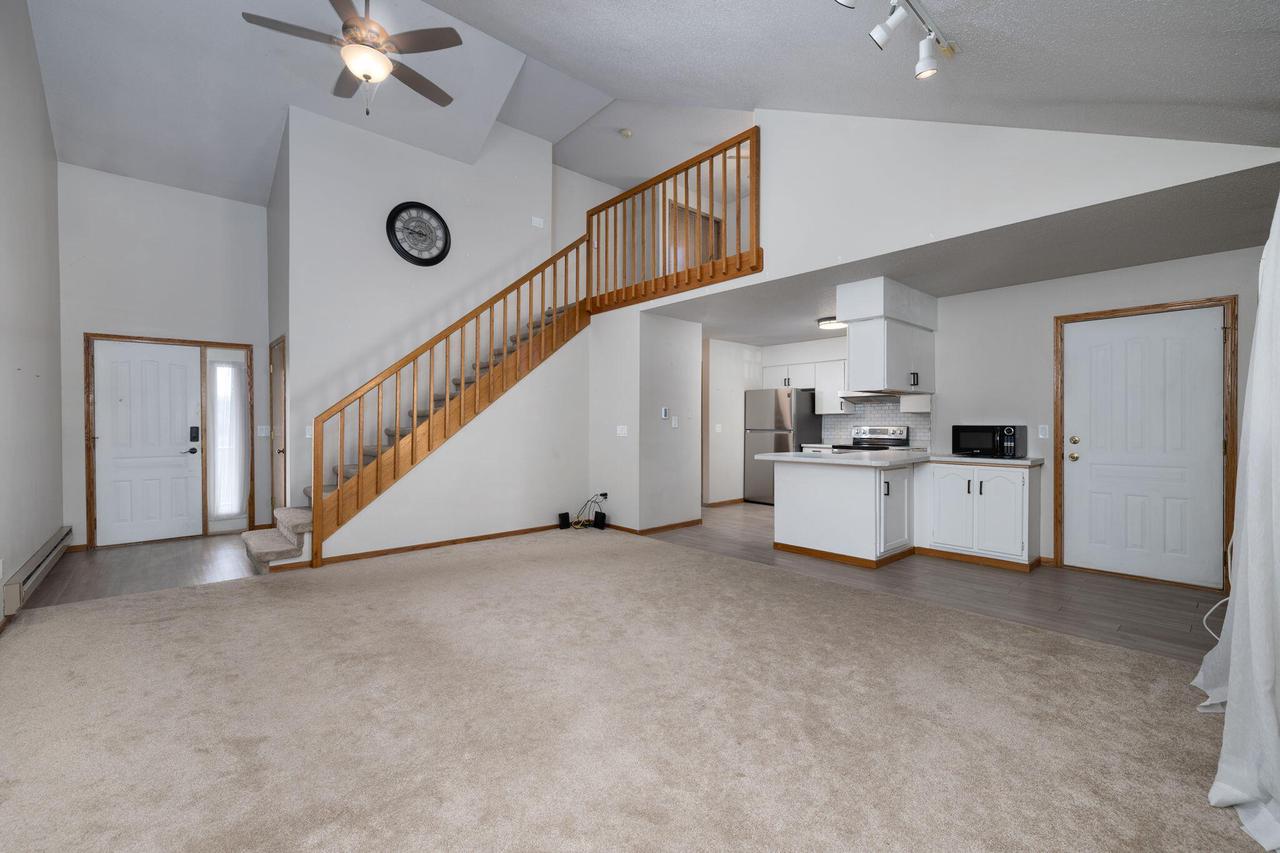 1400 Redfield STREET 2