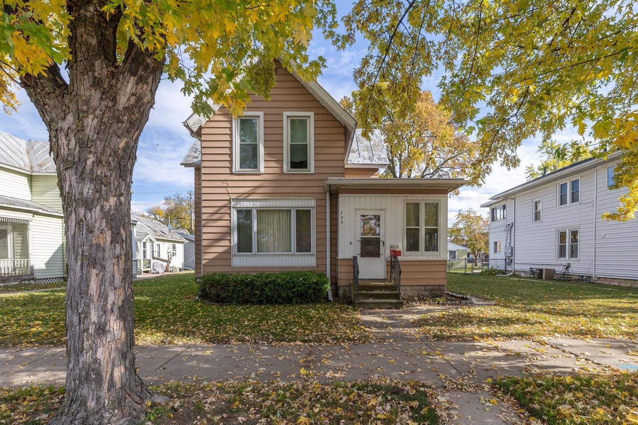 722 Caledonia STREET