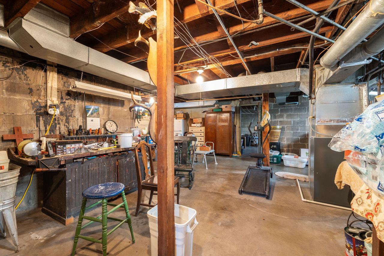 722 Caledonia STREET