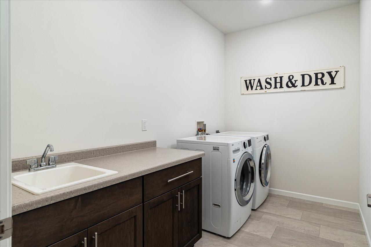 3120 Christenson LANE