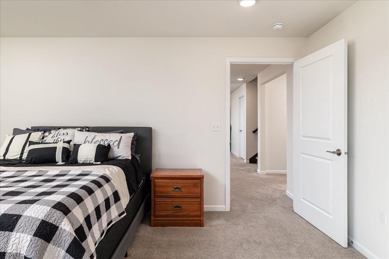 3120 Christenson LANE