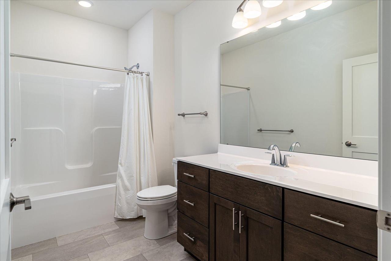 3120 Christenson LANE