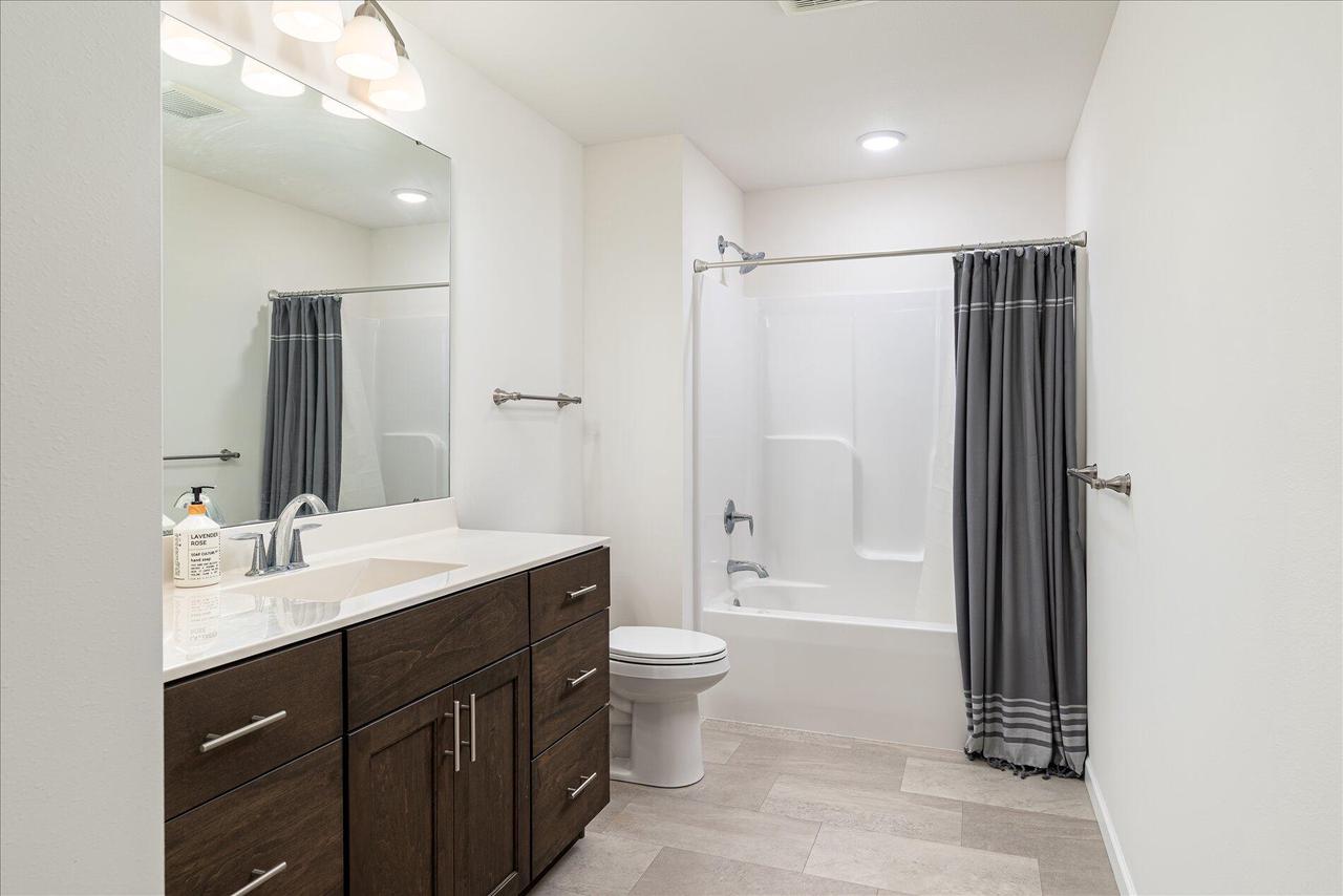 3120 Christenson LANE