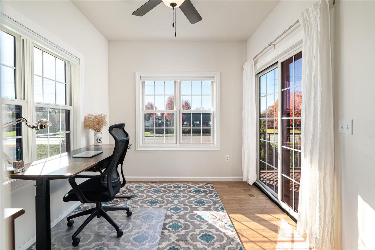 3120 Christenson LANE