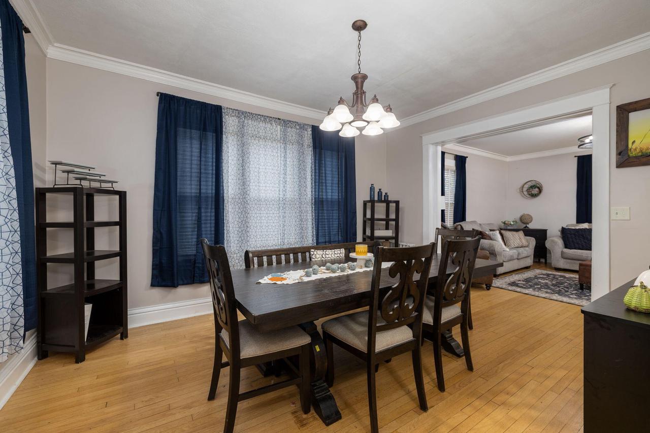 527 15th STREET SOUTH South