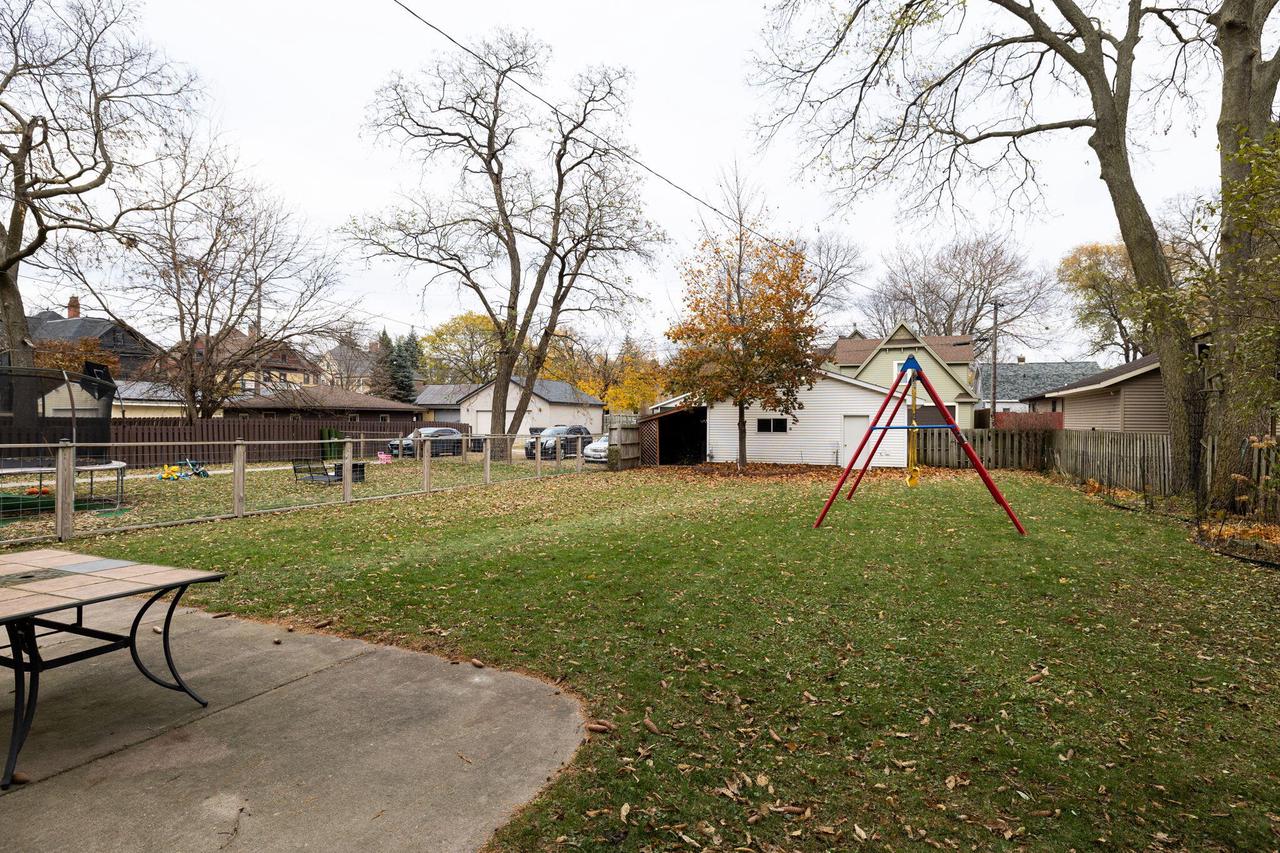 527 15th STREET SOUTH South