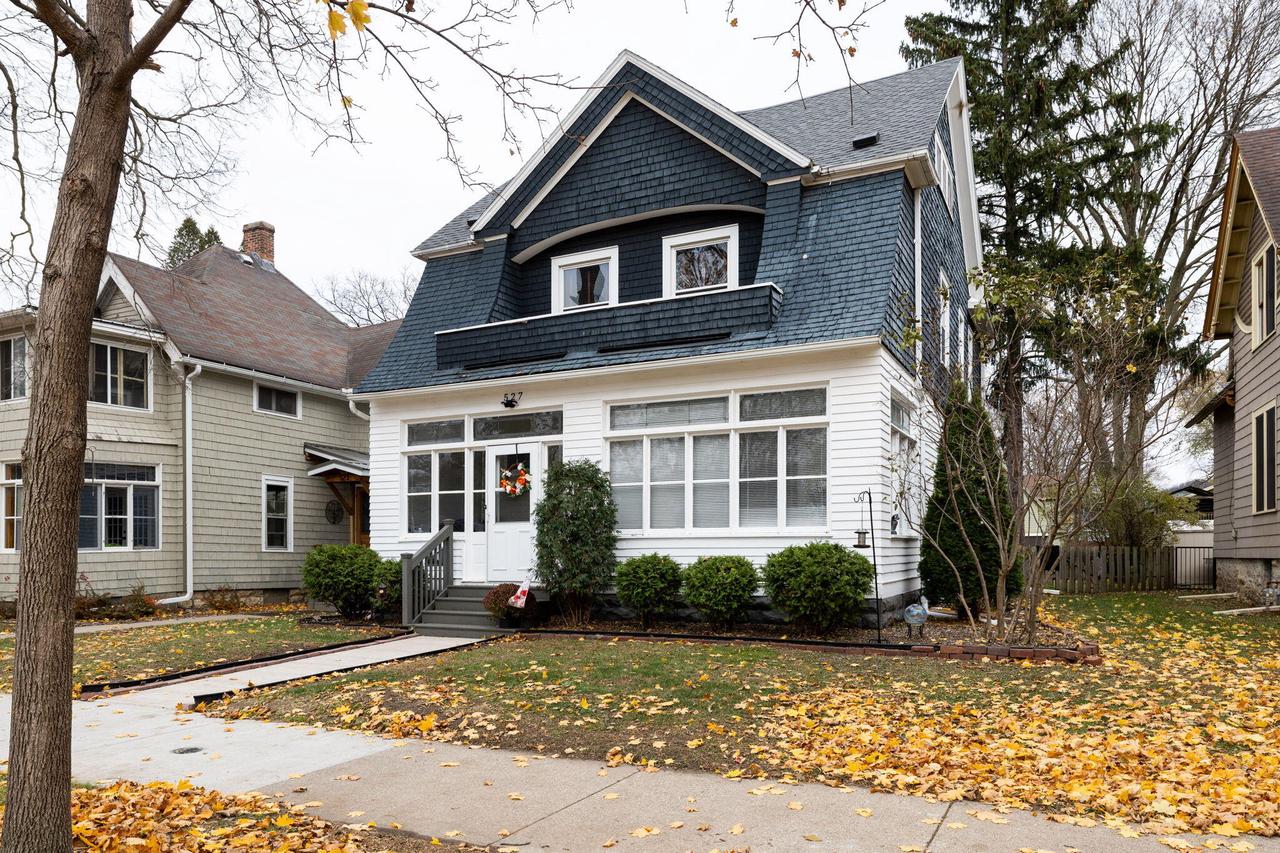 527 15th STREET SOUTH South