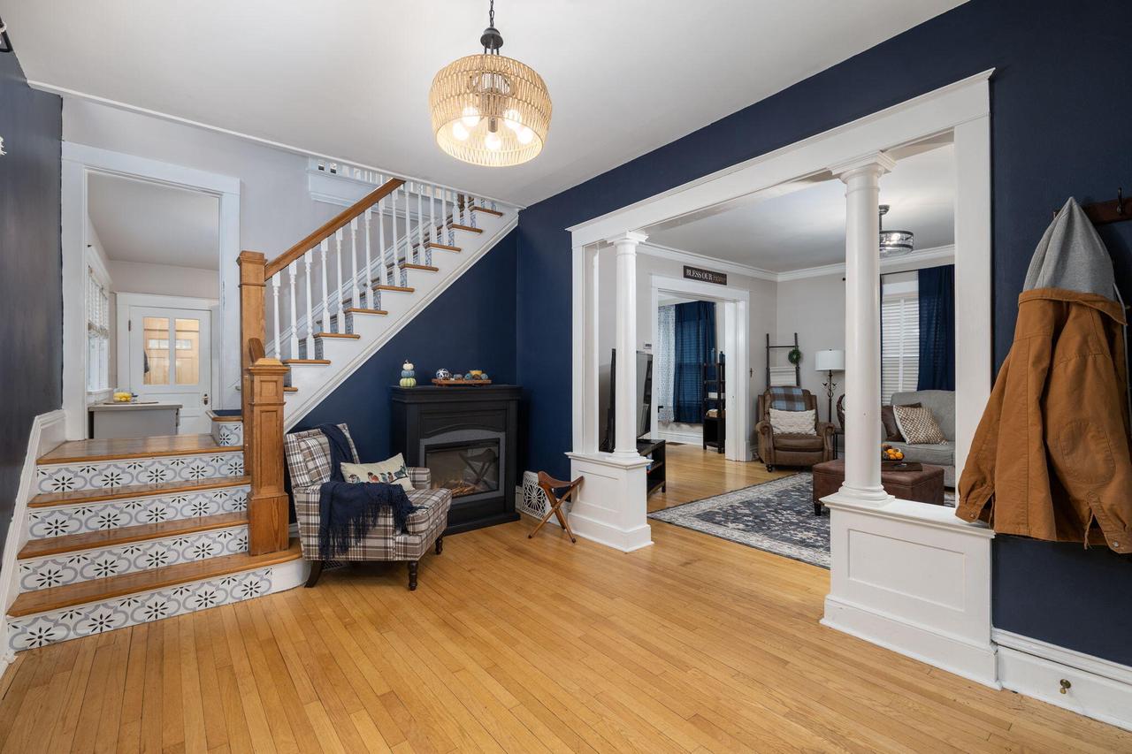 527 15th STREET SOUTH South