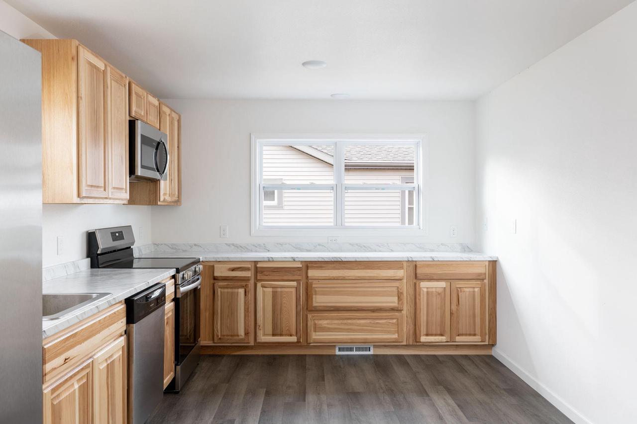 2929 21st PLACE SOUTH South