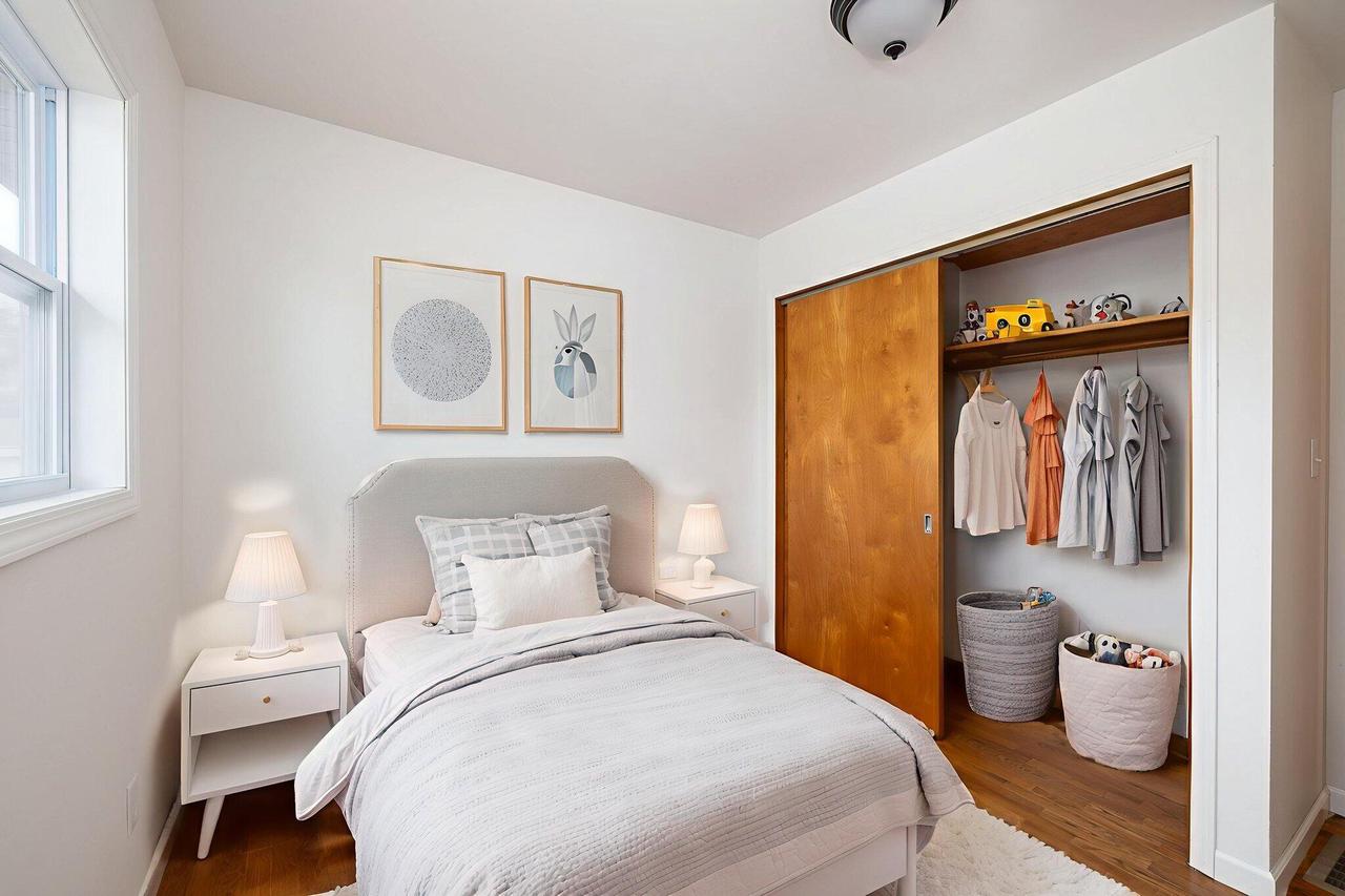 2929 21st PLACE SOUTH South