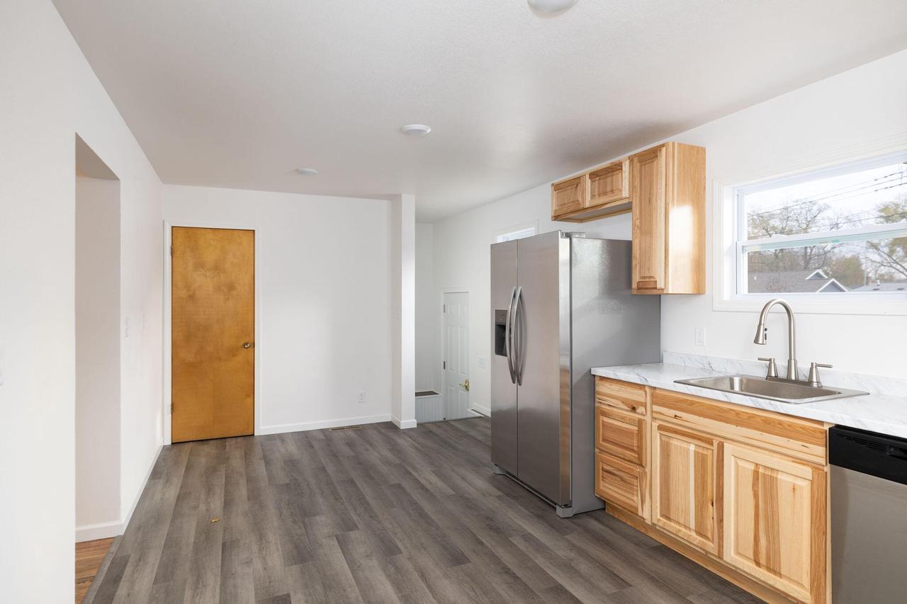 2929 21st PLACE SOUTH South