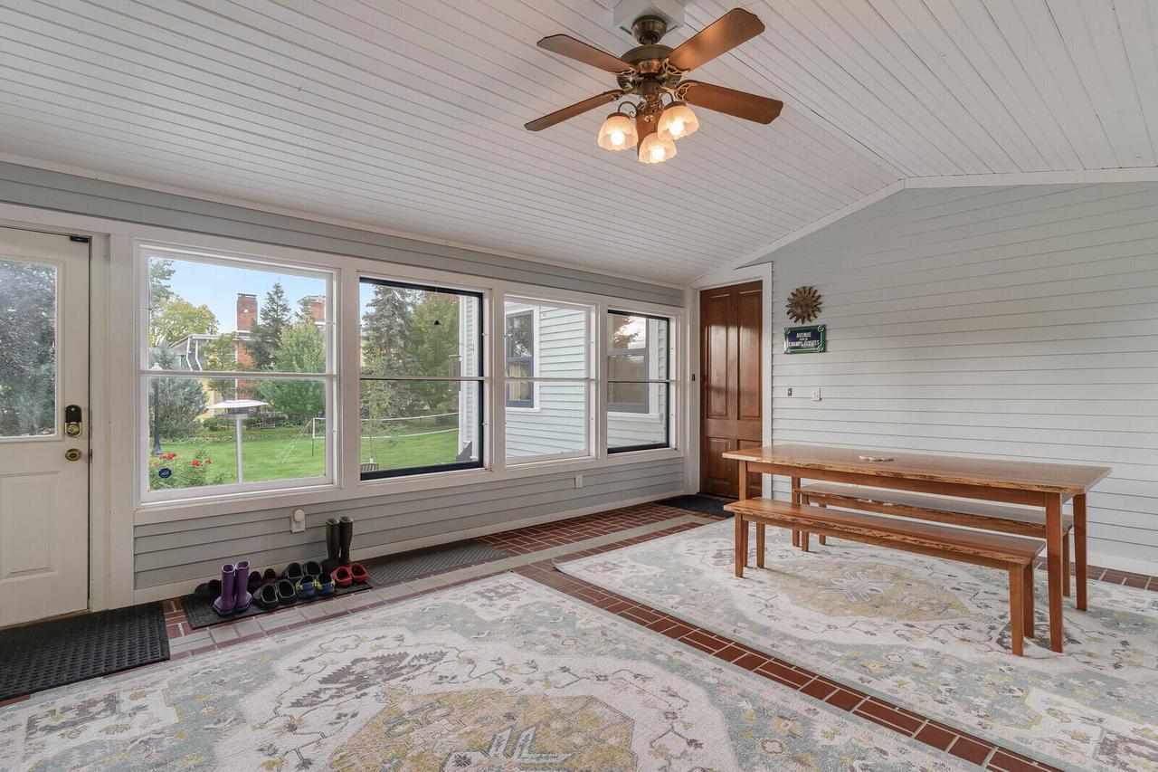 221 10th STREET SOUTH South