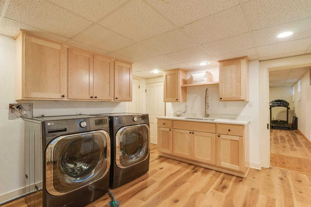 221 10th STREET SOUTH South