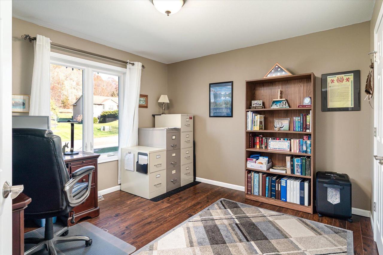 W7579 Castle Heights DRIVE