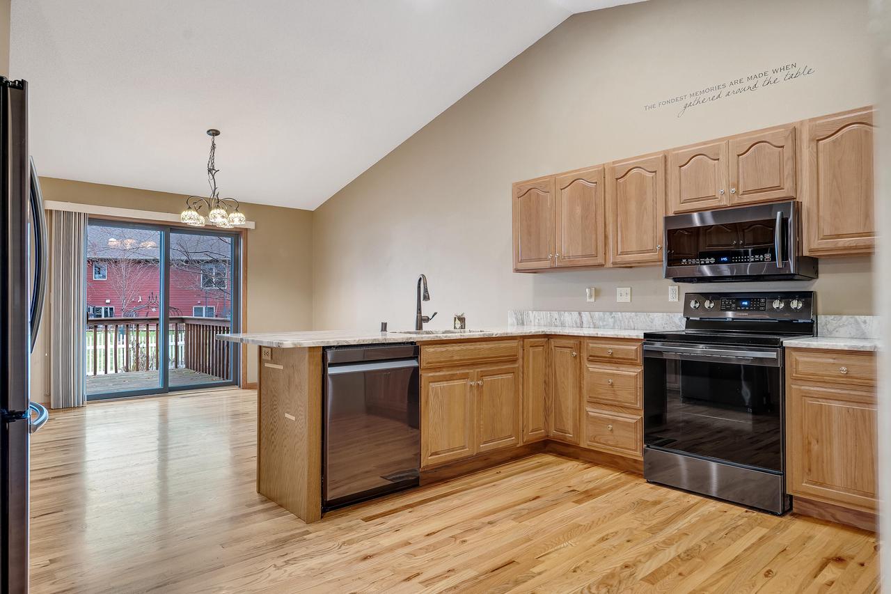 1522 Franklin STREET