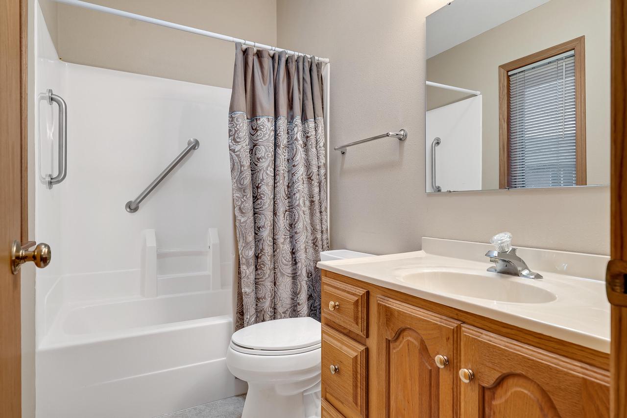 1522 Franklin STREET