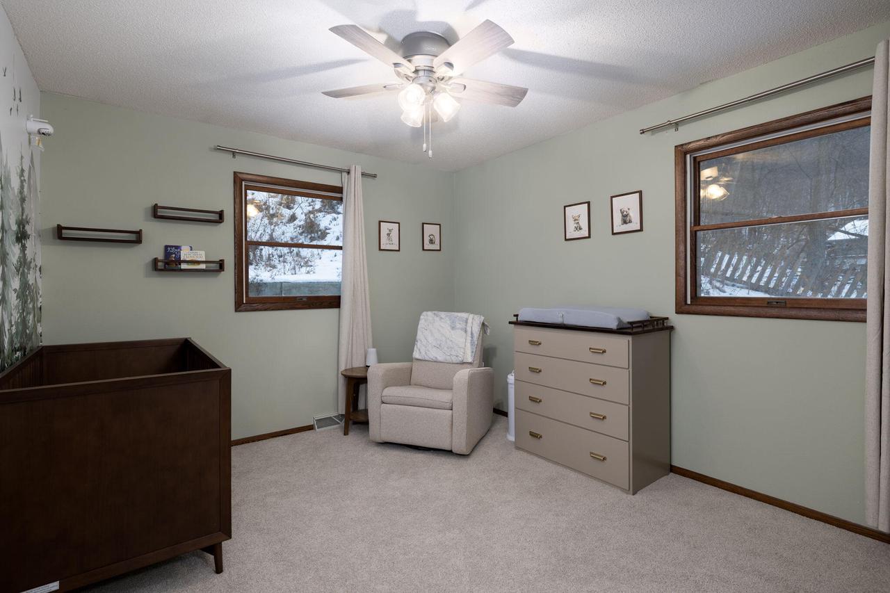 N1463 Red Oaks DRIVE