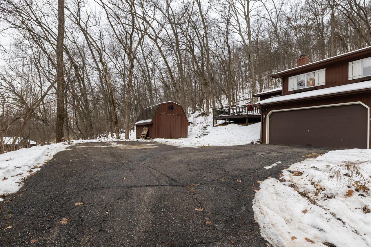 N1463 Red Oaks DRIVE