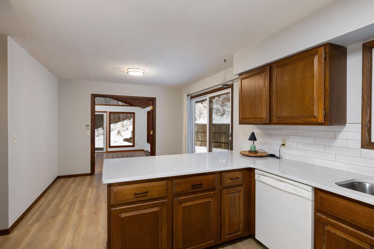 N1463 Red Oaks DRIVE