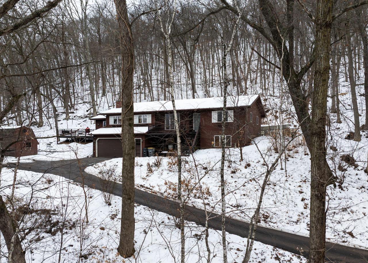 N1463 Red Oaks DRIVE