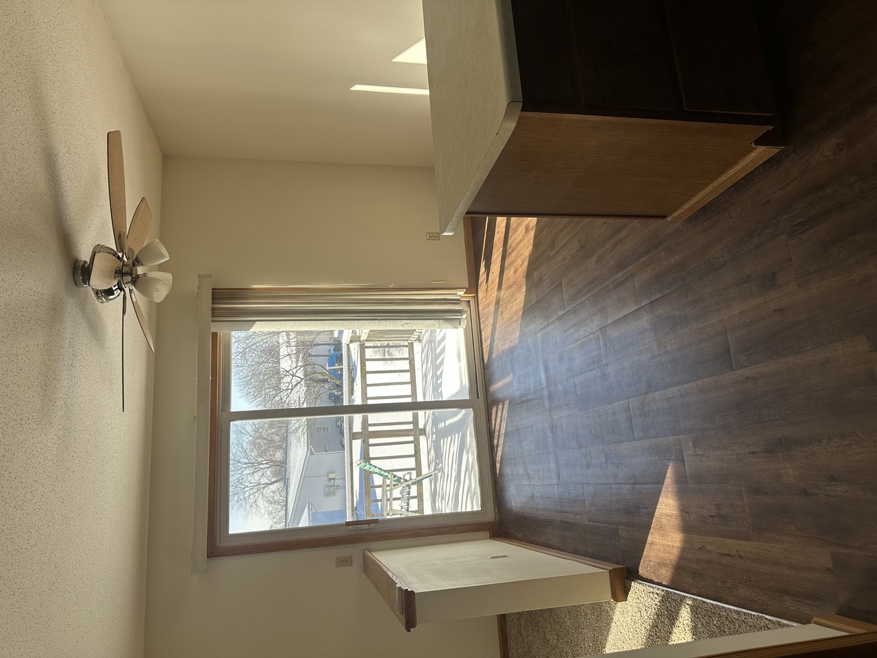 1041 Terrace DRIVE 1043