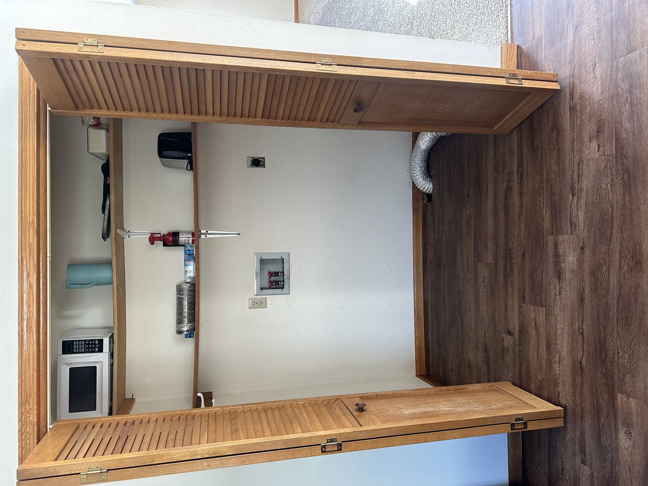 1041 Terrace DRIVE 1043