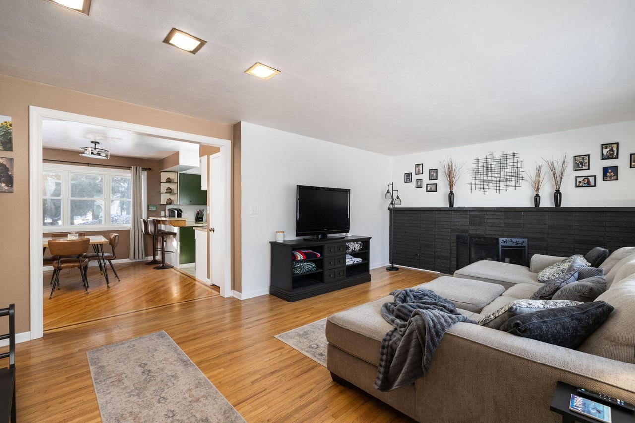 421 North 3rd STREET