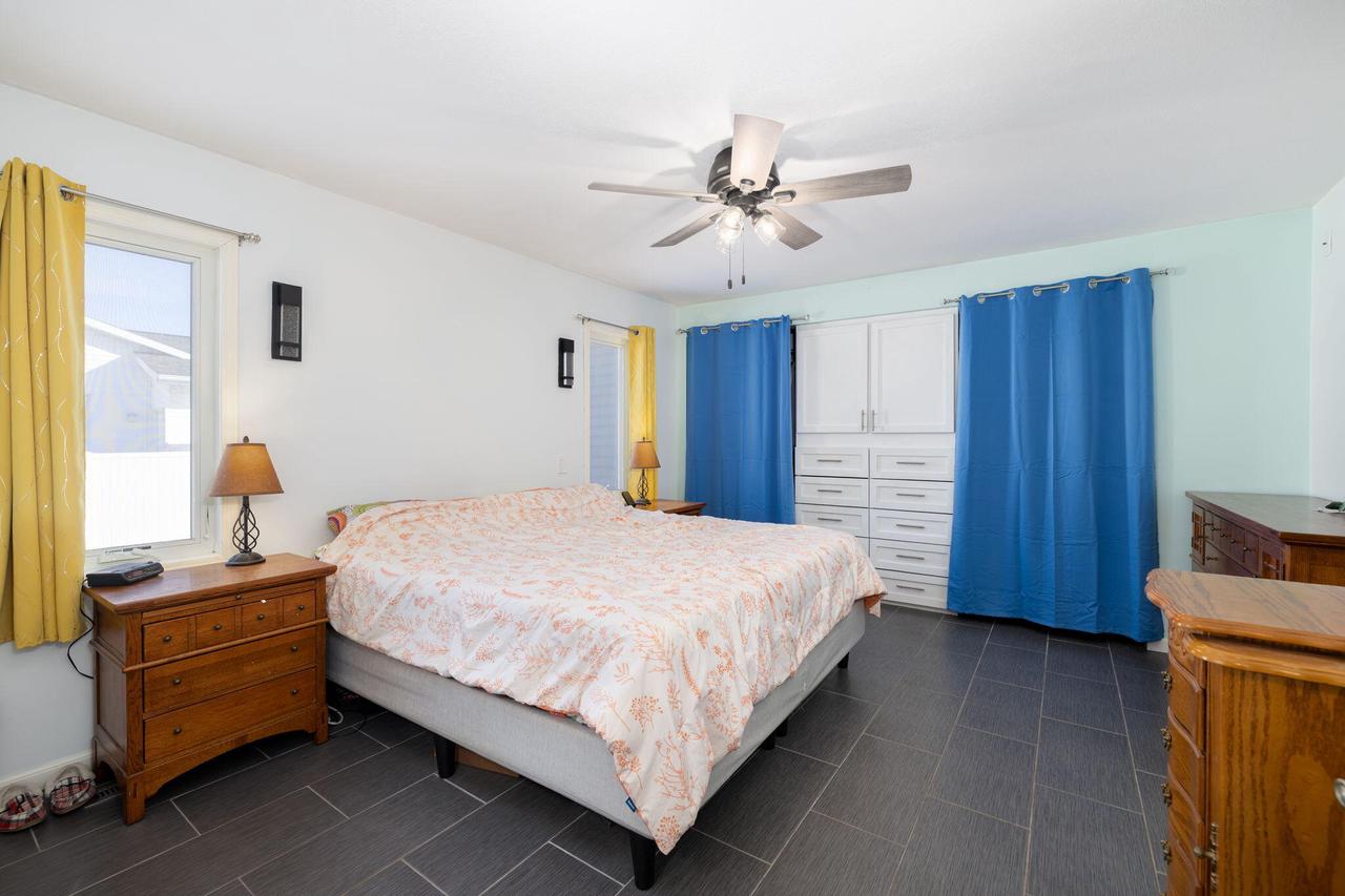 1464 Waterloo AVENUE