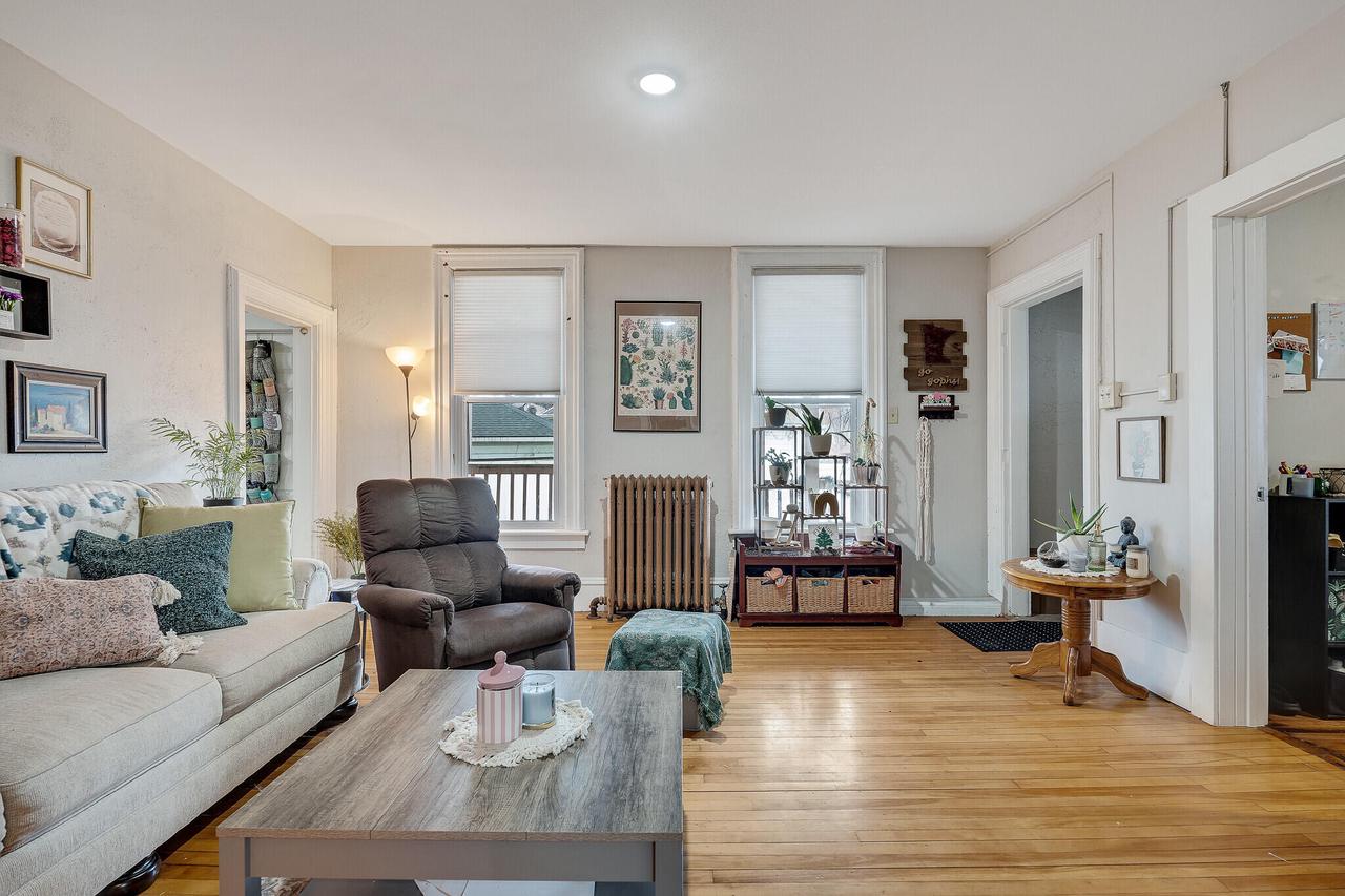 708 Ferry STREET 710