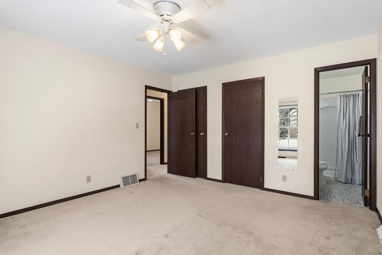 703 Hanson COURT