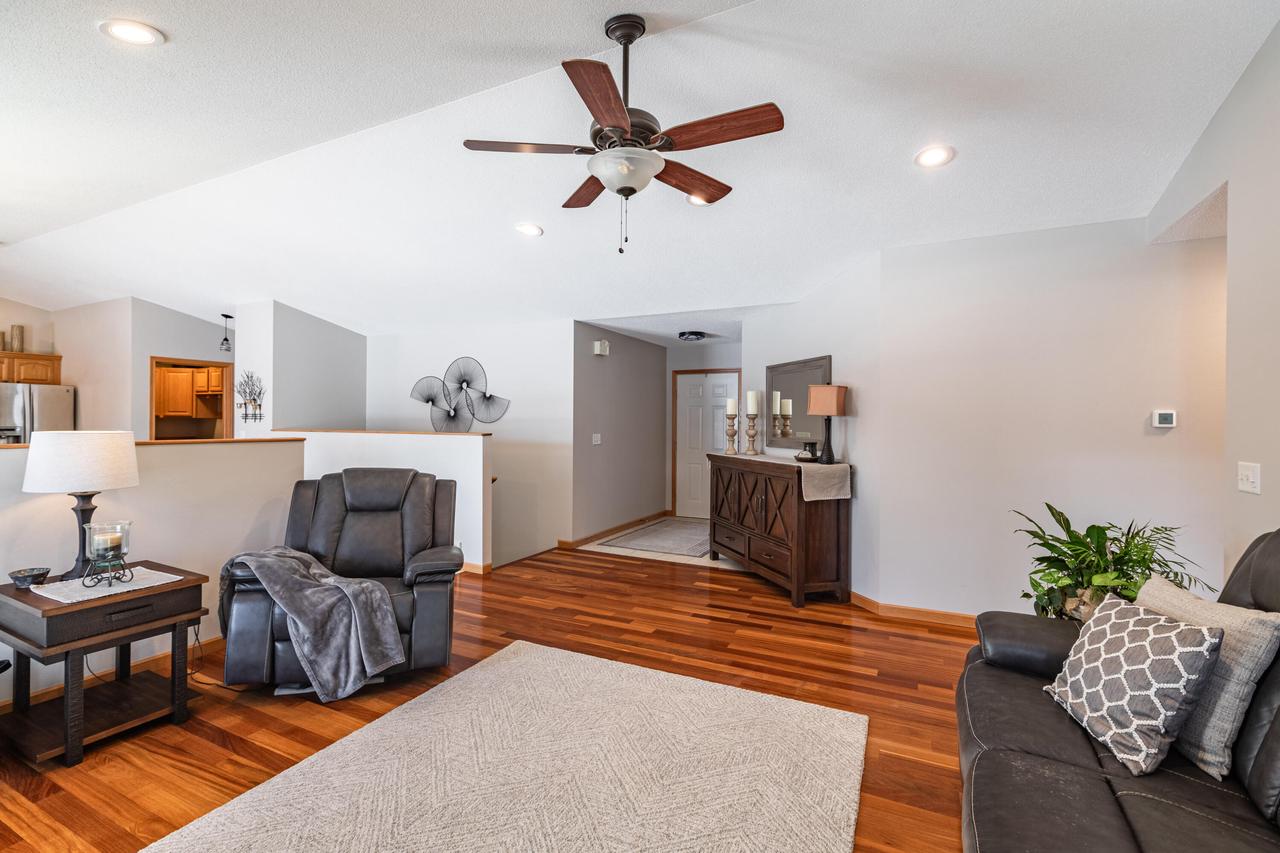 315 Cypress Circle LANE