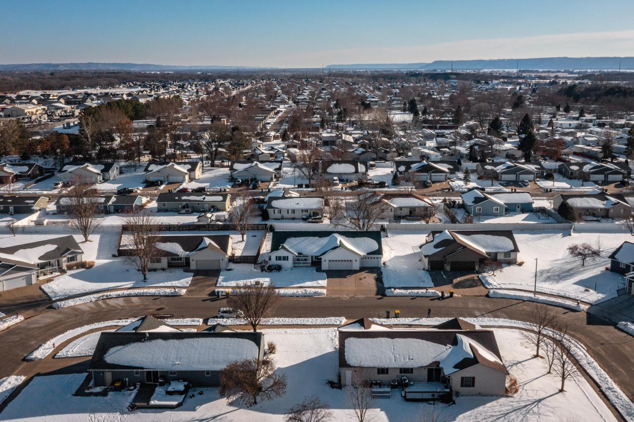 315 Cypress Circle LANE