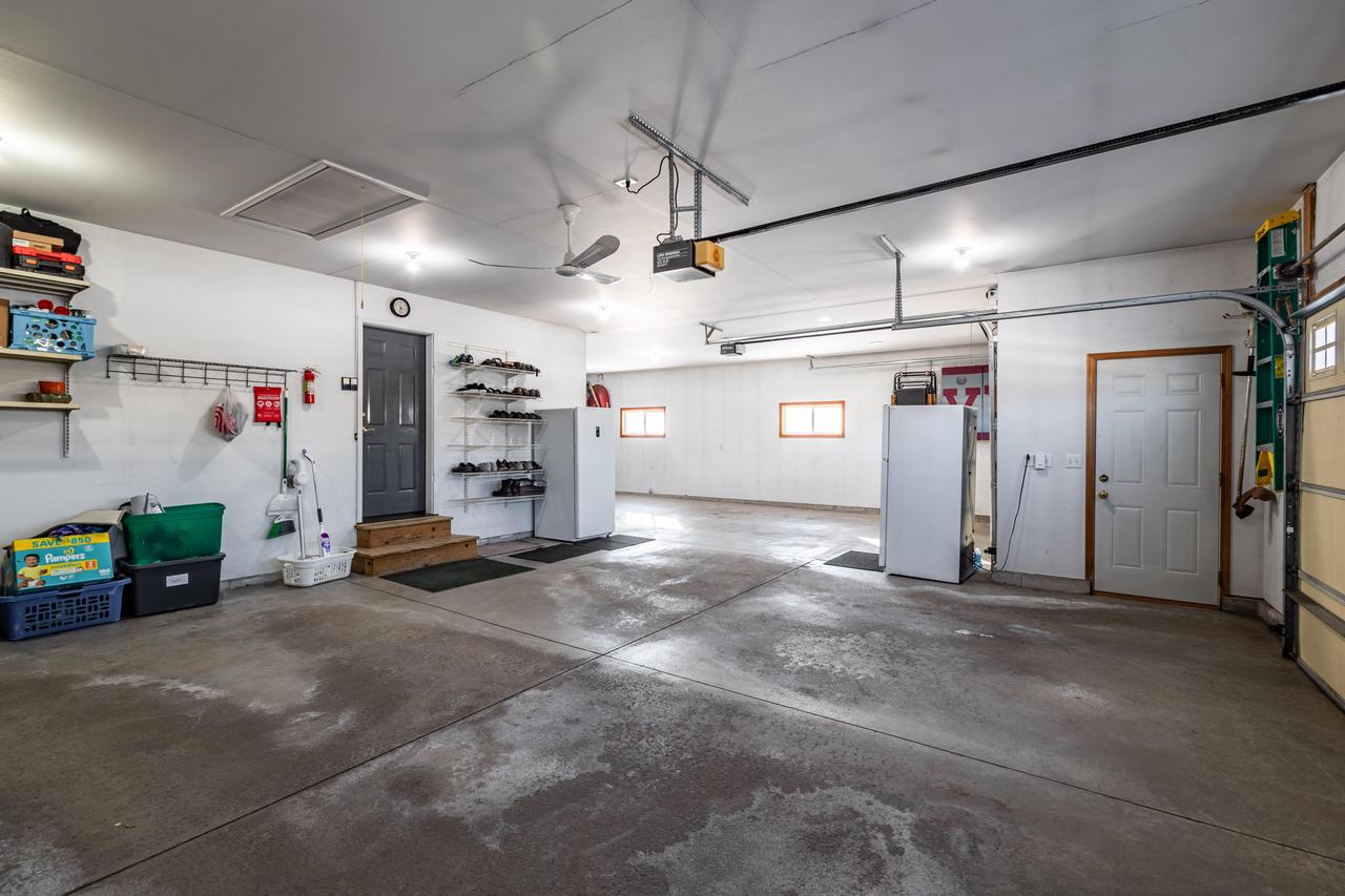 315 Cypress Circle LANE