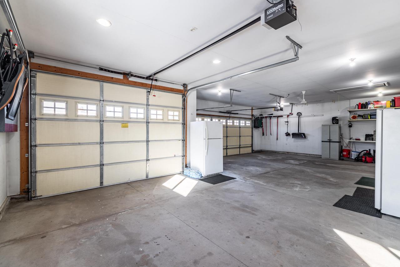 315 Cypress Circle LANE