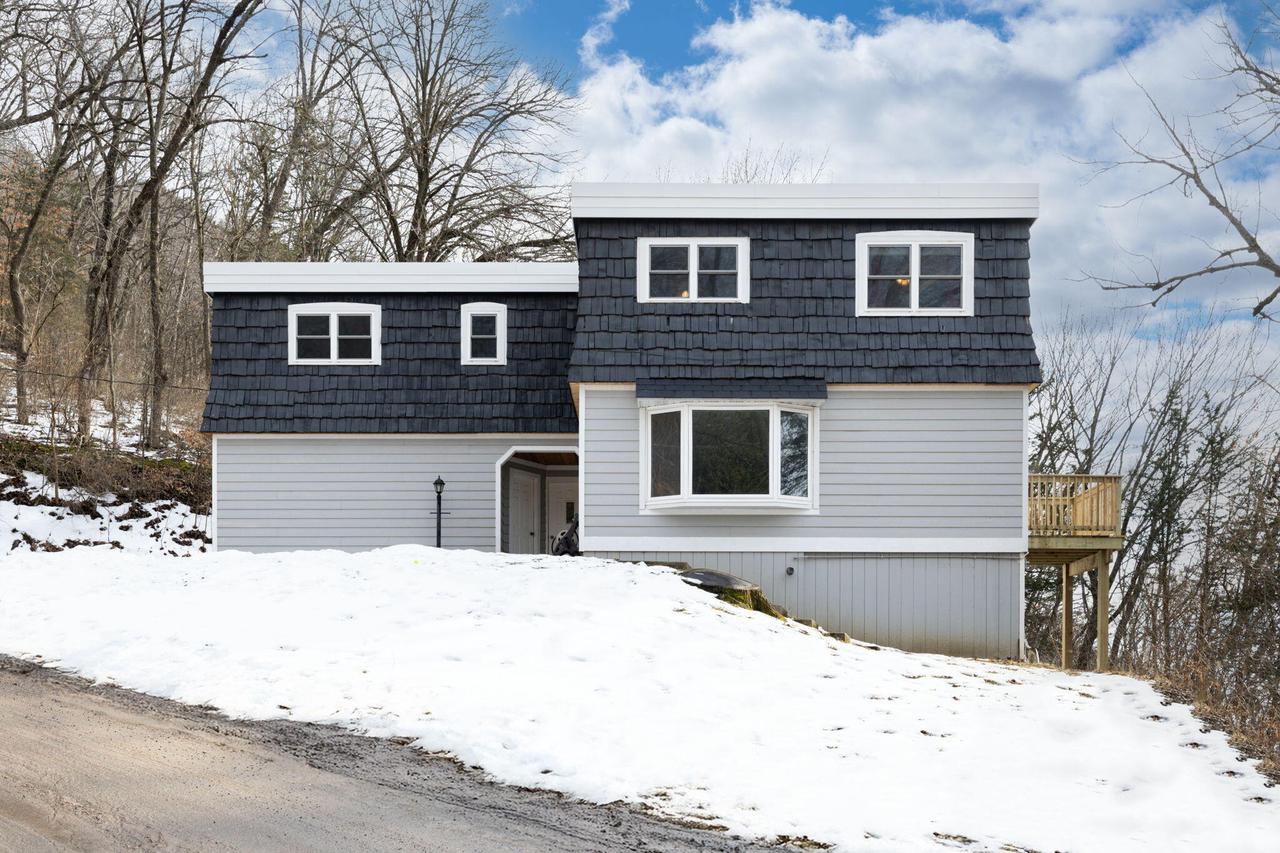 3504 Crown BOULEVARD