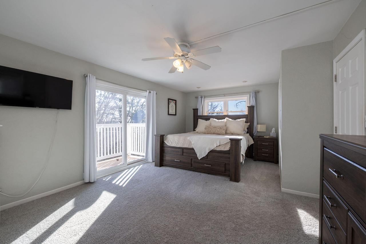 3504 Crown BOULEVARD