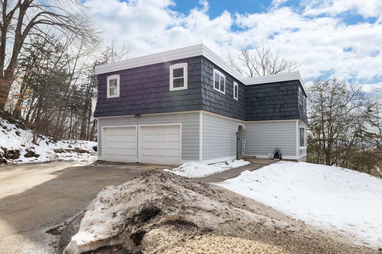 3504 Crown BOULEVARD