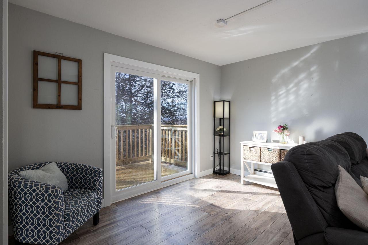 3504 Crown BOULEVARD